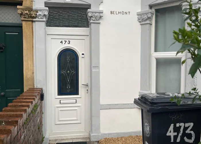 Guest house Lovely In 5 *