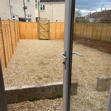 Lovely In 5 * Bristol